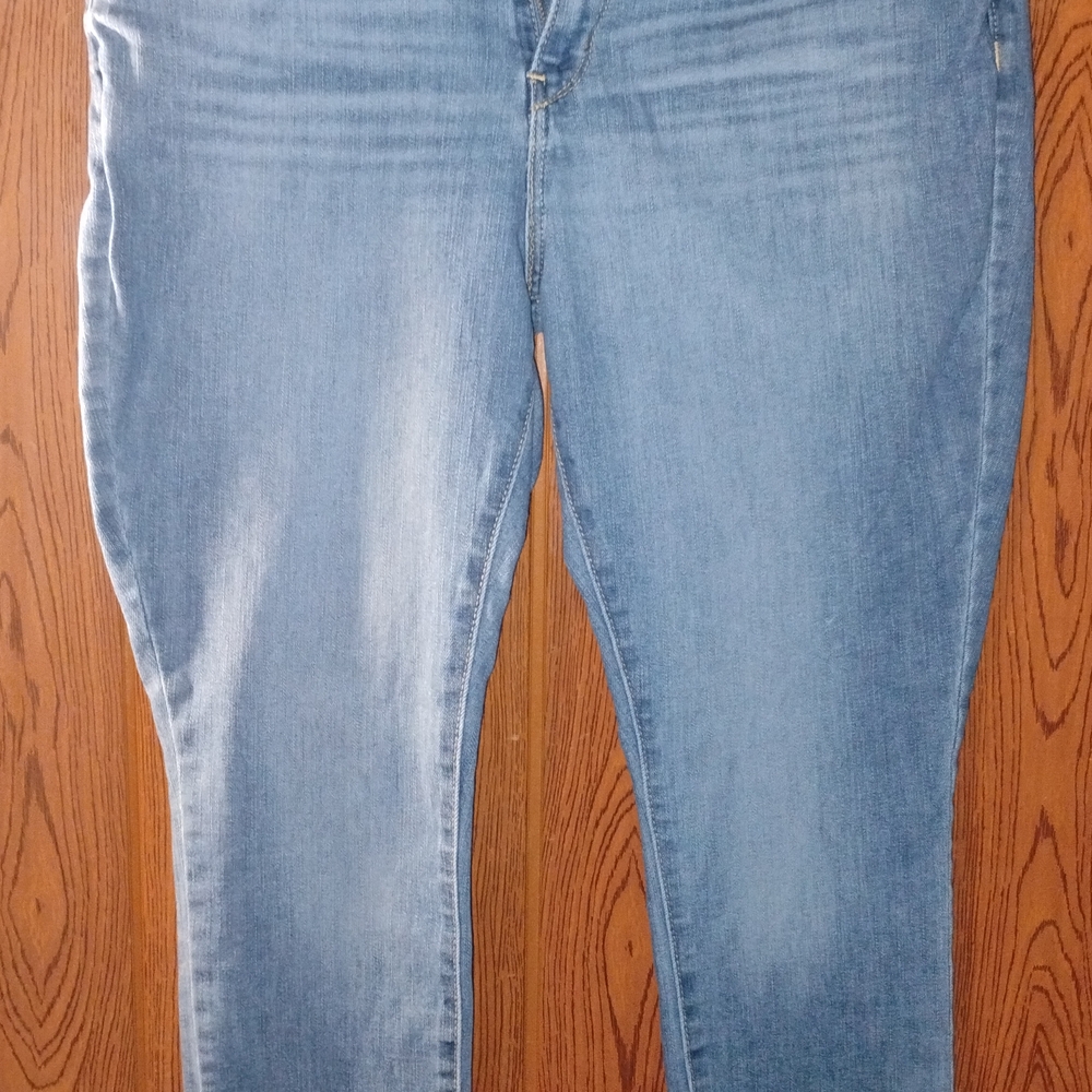 Signature by Levi Strauss Light Blue Skinny Jeans